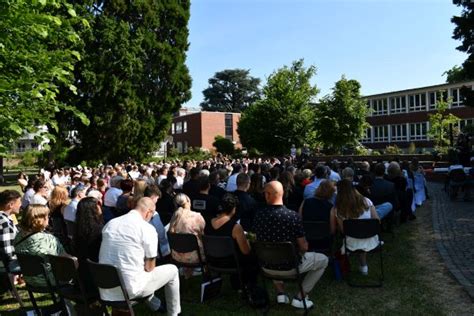 Abiturentlassfeier 2023 an St Angela St Angela Schule Düren