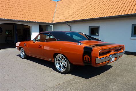 News 1969 Charger With Its New Custom Schott Wheels