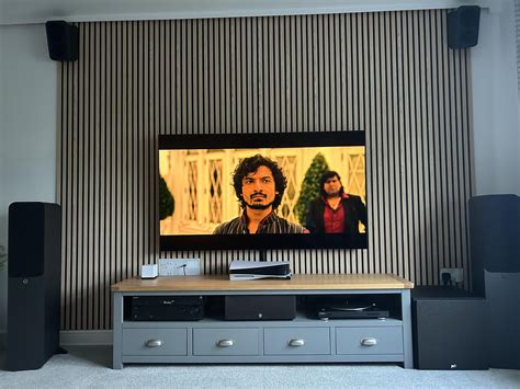 Small lounge setup : r/hometheater