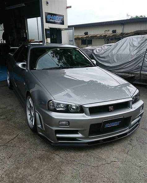 Nissan GTR-34