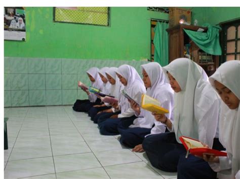 Tadarus Al Quran Smp Islam Al Falah Rawalo