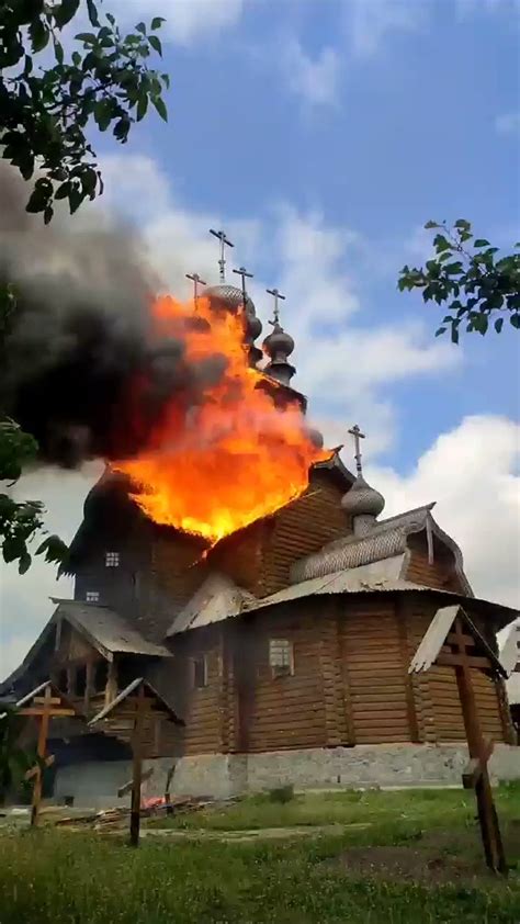 Tymofiy Mylovanov On Twitter Russian Artillery Destroys A Church In