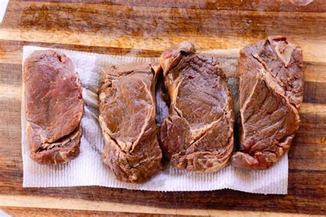 How to Cook the Best Marinated Moose Steaks - Cast Iron Skillet Cooking