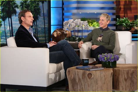 Video Ellen Degeneres Pays Tribute To Barack Obama For Last Day As