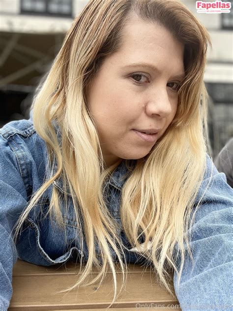 Freelouisehazel Nude Leaks OnlyFans Photo 4 Fapellas