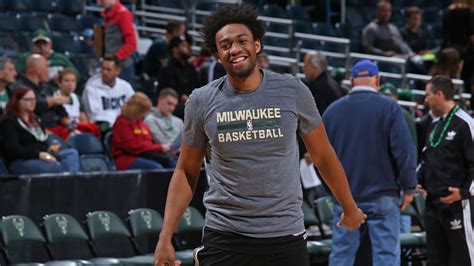 Jabari Parker Of Milwaukee Bucks Still A Rookie To Team Coach Jason