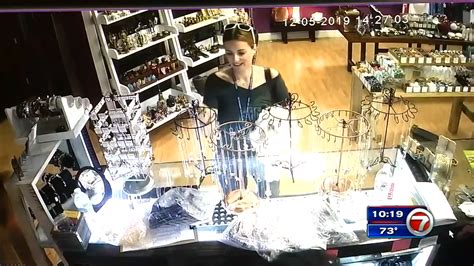 Woman Steals Over 1 000 Worth Of Jewelry From Southwest Miami Dade