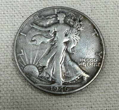 1946 S 50C Walking Liberty Half Dollar San Francisco United States