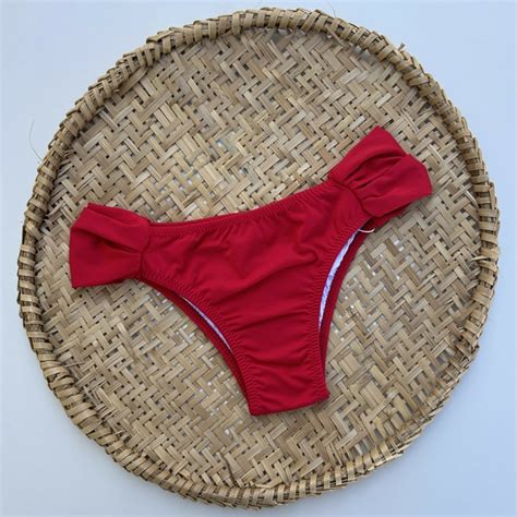 Tanga Básica Borboleta Vermelho Meu Bikini Novo