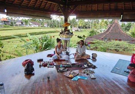 Cacao Ceremony Sacred Paths Yoga Awakened Heart Tour 2018