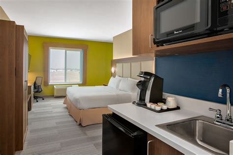 Holiday Inn Express & Suites Ontario, an IHG Hotel Ontario, Oregon, US ...