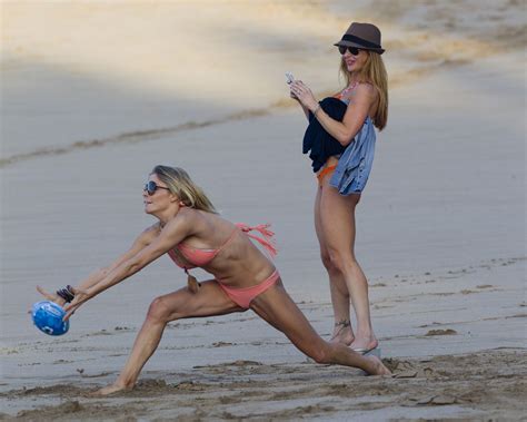 Leann Rimes Bikini Candids At The Beach In Hawaii Hawtcelebs