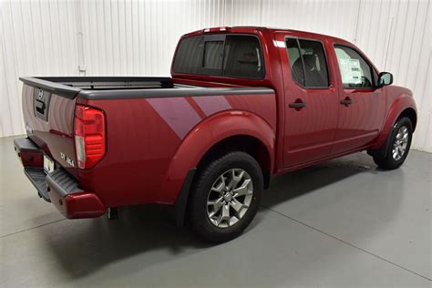 New Nissan Frontier Sv Wd D Crew Cab