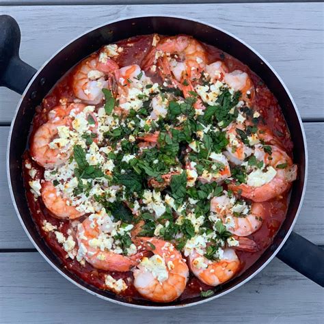 Shrimp Saganaki Greek Shrimp With Tomatoes And Feta Roxana S Kitchen