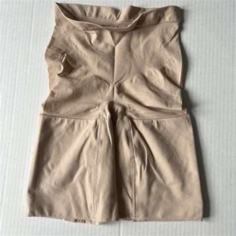 SPANX SZ S Smart High Waist Mid Thigh Short Nude NWT 13 56 PicClick UK
