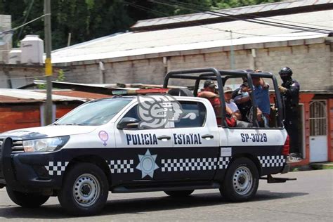 Rescatan A 100 Migrantes Hacinados En Tráiler Abandonado En La Costera