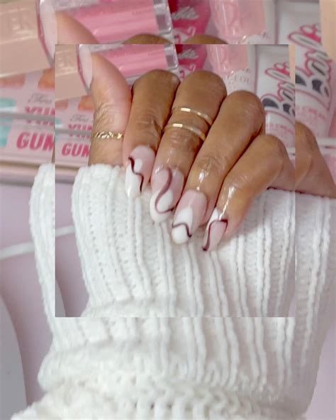 TOP 10 CUSTOM PRESS-ON NAIL DESIGNS TO TRY THIS SEASON - Goat Nails