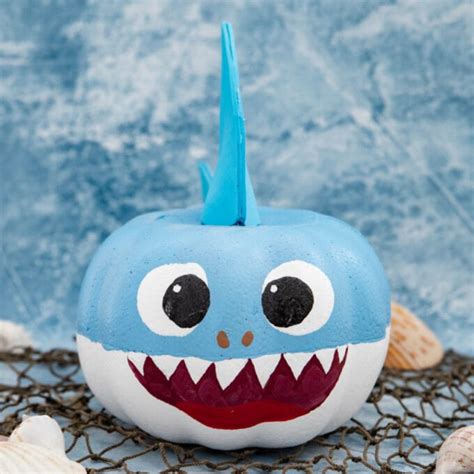 Baby Shark Pumpkin Painting Craft - Fun Money Mom