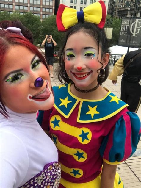 Pin By Jojo Amai On Clowns Female Clown Clown Pics Clown Suit