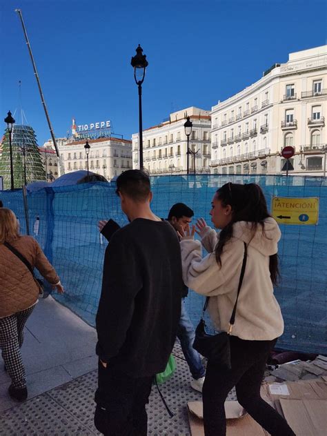 Varanya On Twitter Rt Sacedator Toda La Puerta Del Sol Levantada