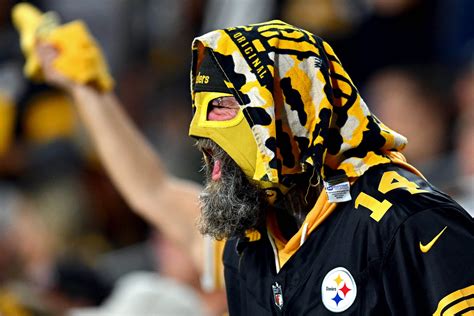 If Pittsburgh is truly Boo City, Pa., Steelers view it as just part of ...