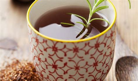 Tisane Drenanti Fai Da Te Le Migliori Anche Fredde Per La Cellulite