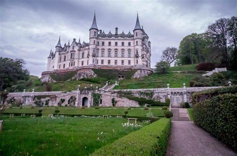 Visiting Dunrobin Castle on the NC500