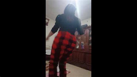 احلي رقص منزلي ساخن دلع قحبه ممحونة رقص بنات التانجو لايف # السعودية 03