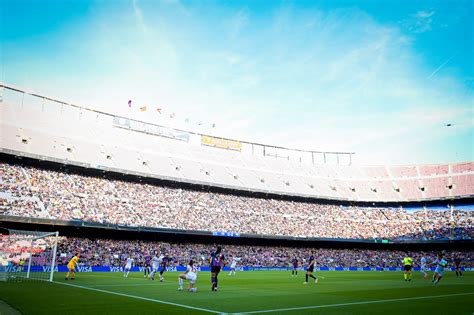 La rénovation du Barça va coûter 1 45 milliard deuros Espagne FC