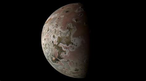 Stunning Jupiter’s Volcanic Moon Io – PelhamPlus