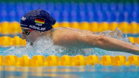 Schwimm WM 15 Jahre Nach Rom Britta Steffen Gratuliert Angelina