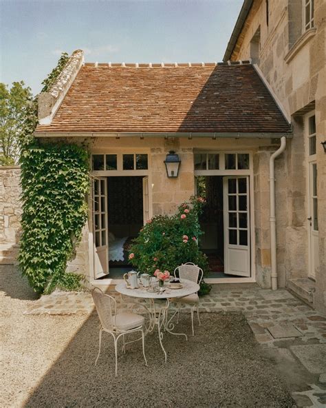 Charming French Country Home La Casa Di Campagna Di Cordelia De