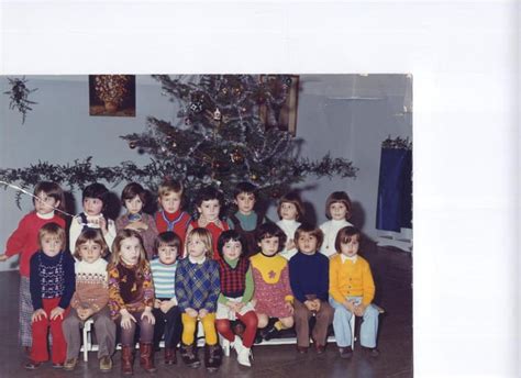 Photo de classe 1974 1975 de 1974 école Louis Blanc Copains d avant