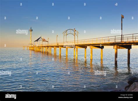 Brighton jetty south australia hi-res stock photography and images - Alamy