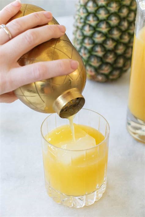 Vodka And Pineapple Juice Cocktails Blissjuicesmoothieself