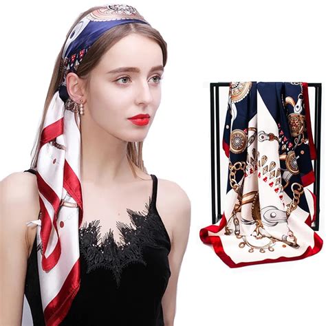 Foulard En Soie Imprim E Pour Femme Ch Le De Marque De Luxe Cm