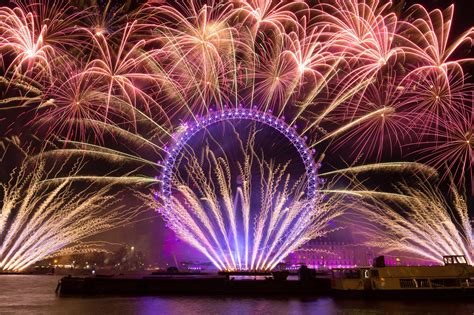 London New Year's Day | New year fireworks, New year's eve celebrations