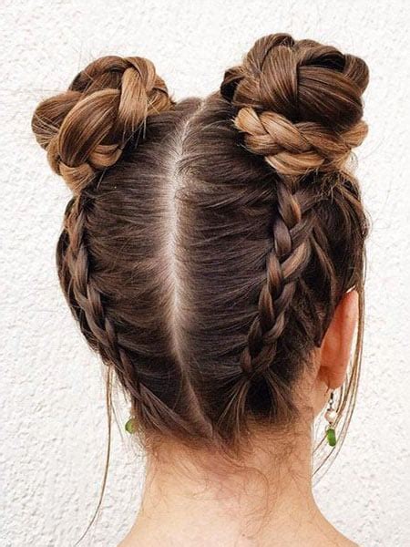 15 Cool Space Buns Hairstyles To Rock In 2025 The Trend Spotter