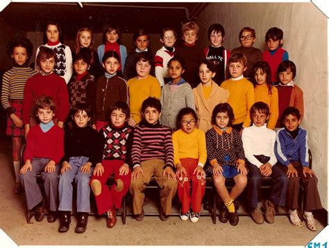 Photo De Classe CM1 Apt De 1975 Ecole Jean Giono Apt Copains D Avant