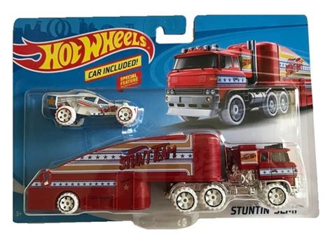 Hot Wheels Stuntin Semi Vehicle Withdetachable Trailer Vtg Comics And Toys
