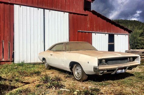 Barn Fresh Mopar 1968 Dodge Charger Barn Finds