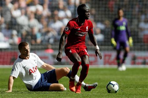 LdC Sadio Mané face à la communauté brésilienne dans la défense du Psg