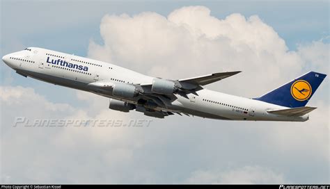 D Abyo Lufthansa Boeing Photo By Sebastian Kissel Id