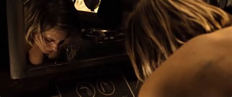 Naked Katee Sackhoff In Riddick