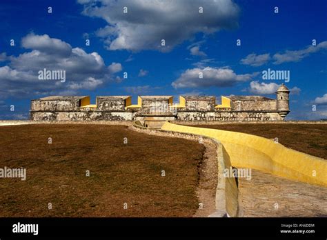 Fuerte San Jose El Alto A Restored Spanish Colonial Fort Near The City