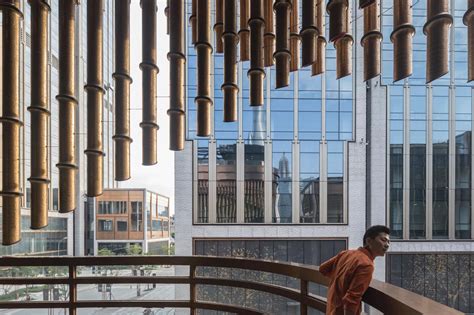 Revealed The Shape Shifting Facade Of Heatherwick And Fosters