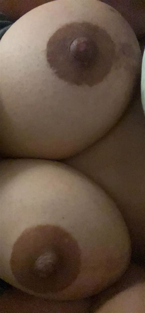 Rate Them Then Put Your Dick In Between Nudes Ratemyboobs NUDE PICS ORG
