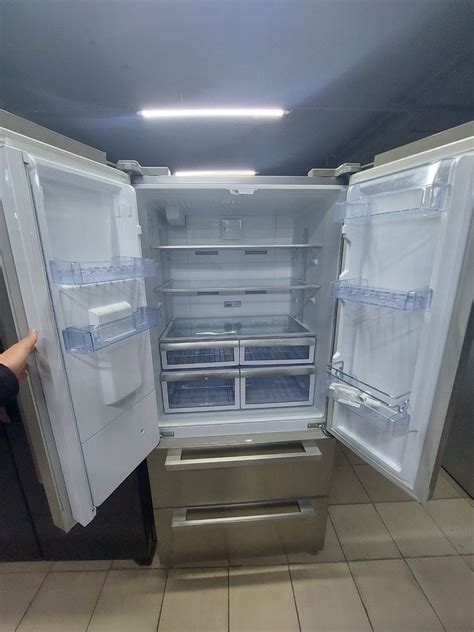 Продам Високий Широкий холодильник Beko g84605ne NoFrost Сучасний А ...