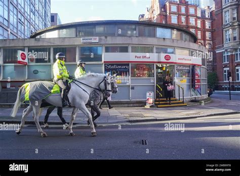 Londres Royaume Uni Janvier Une Succursale De Poste Locale