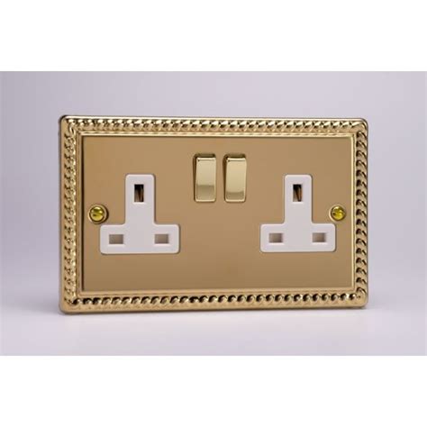 Xg5dw Varilight 2 Gang 13 Amp Double Pole Switched Socket Classic Georgian Polished Brass Coated